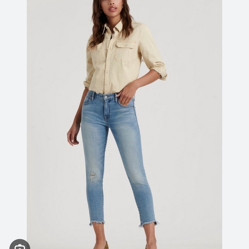 Lucky Brand Ava Mid Rise Skinny Crop Distressed Jeans